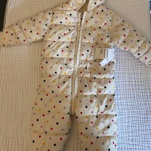 Old navy snow suit